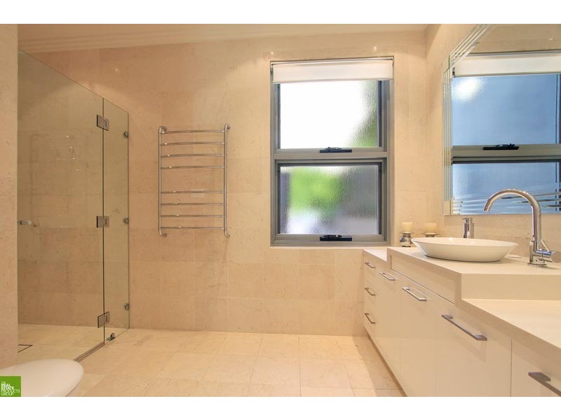 1/24 Cliff Road, Wollongong North NSW 2500