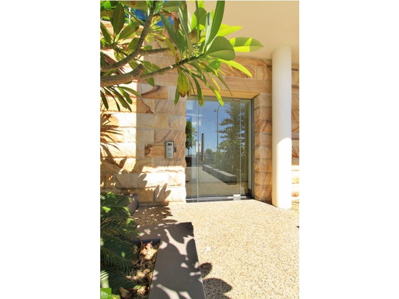 1/24 Cliff Road, Wollongong North NSW 2500