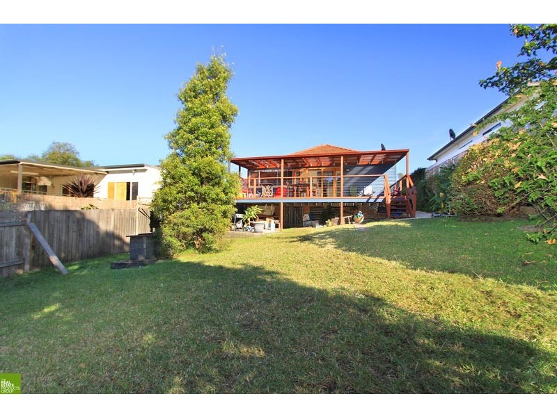 25 Hill Street, Mount Saint Thomas NSW 2500