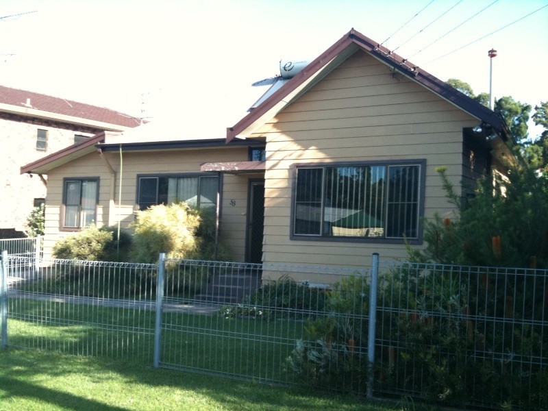 53 Francis Street, Corrimal NSW 2518