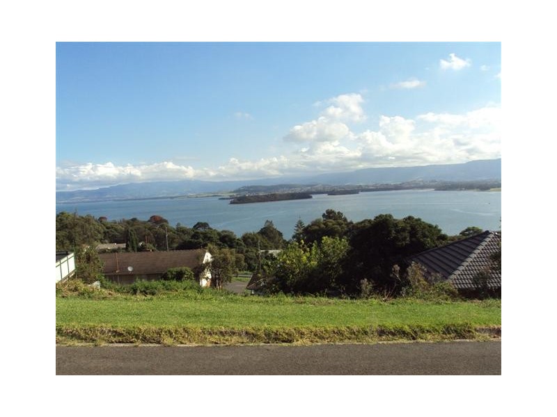 45 Hassan Street, Lake Heights NSW 2502