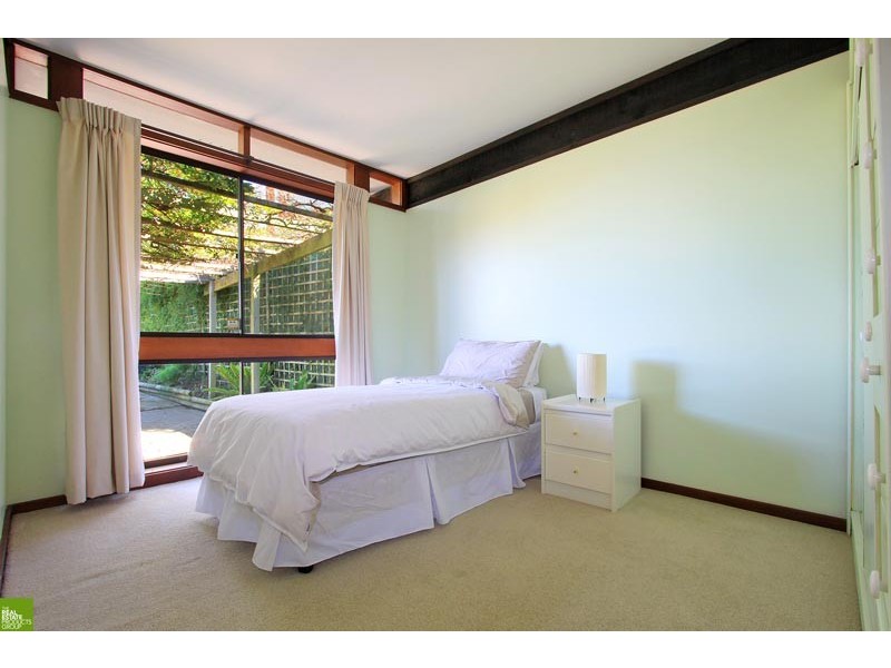 11 Kerrawah Avenue, Figtree NSW 2525