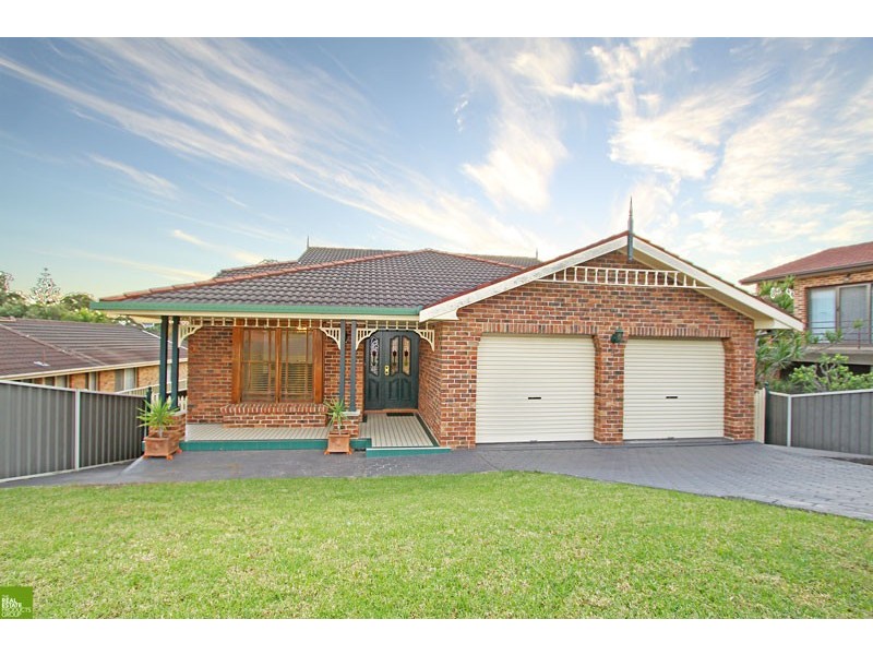 5 Clarence Court, Berkeley NSW 2506