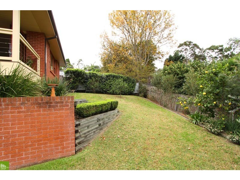 35 Yates Ave, Mount Keira NSW 2500
