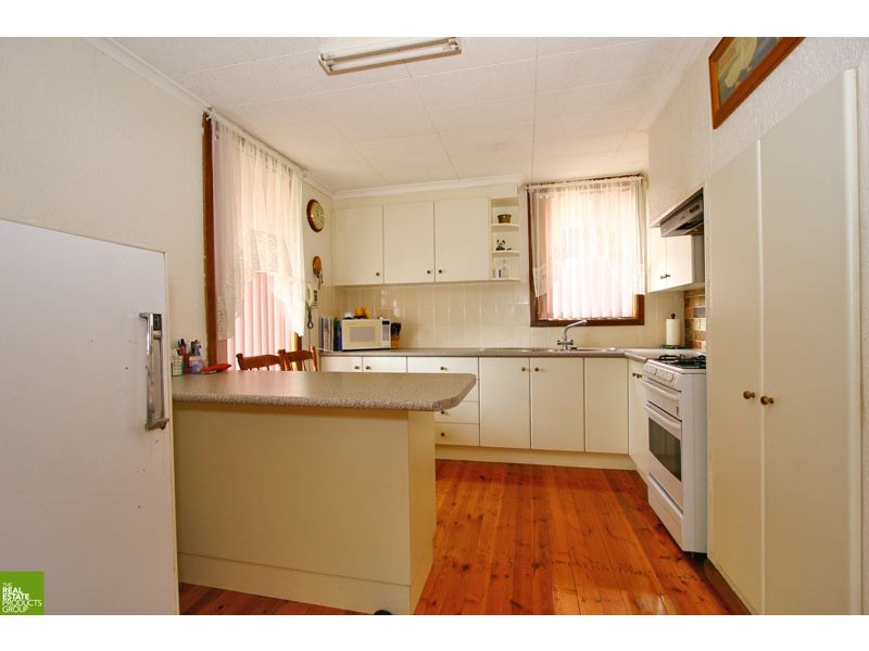 5 Duley Street, Dapto NSW 2530