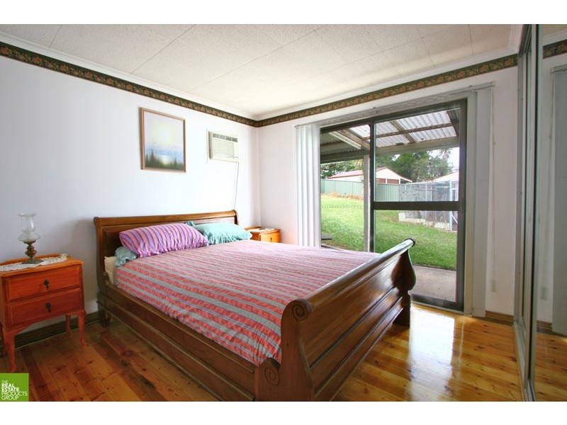 5 Duley Street, Dapto NSW 2530