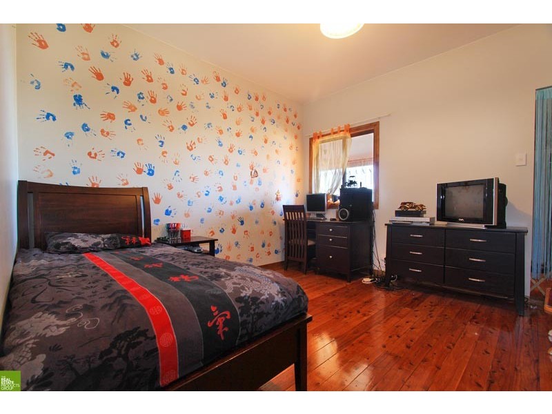 70 First Ave North, Warrawong NSW 2502