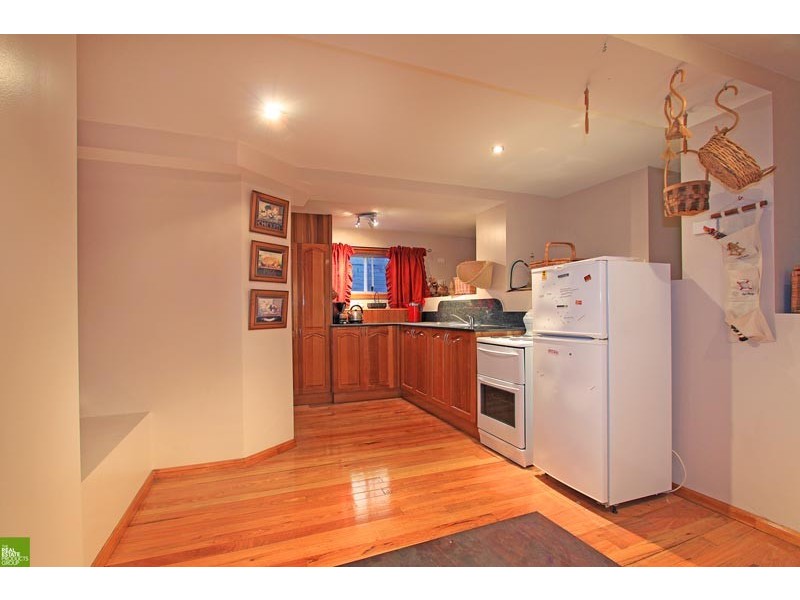 70 First Ave North, Warrawong NSW 2502