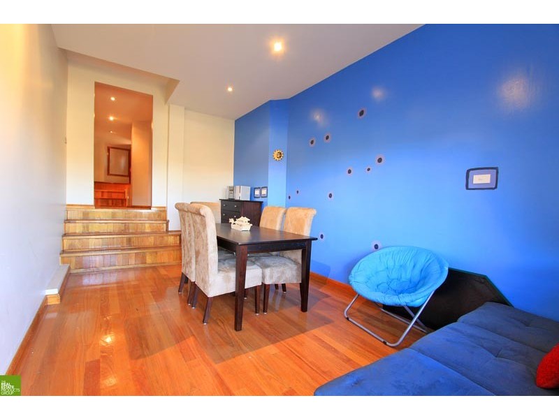 70 First Ave North, Warrawong NSW 2502