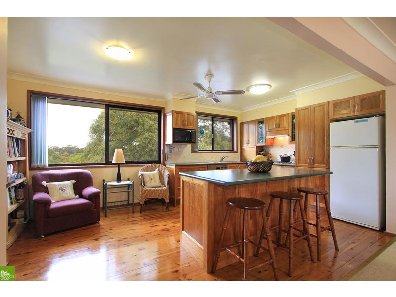 54 Walang Ave, Figtree NSW 2525