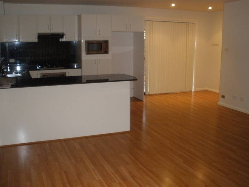 3/23 Rawlinson Avenue, Wollongong NSW 2500