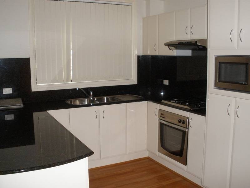 3/23 Rawlinson Avenue, Wollongong NSW 2500