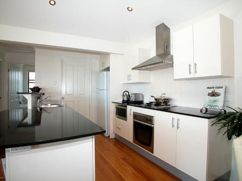 26A Little Lake Crescent, Barrack Heights NSW 2528