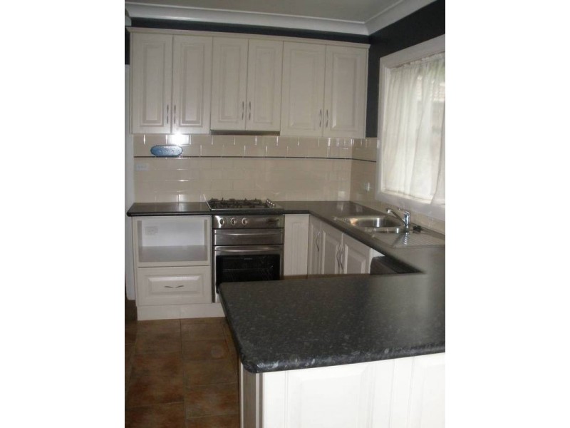 53 Woodlawn Avenue, Mangerton NSW 2500