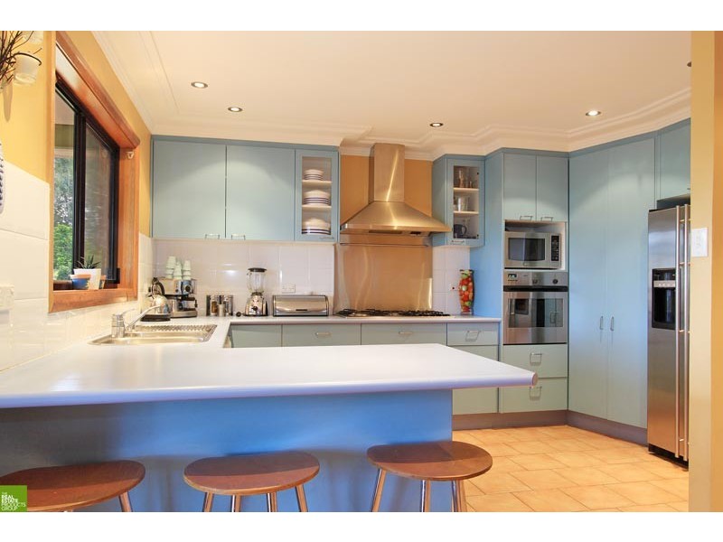 10 Camden Grove, Figtree NSW 2525