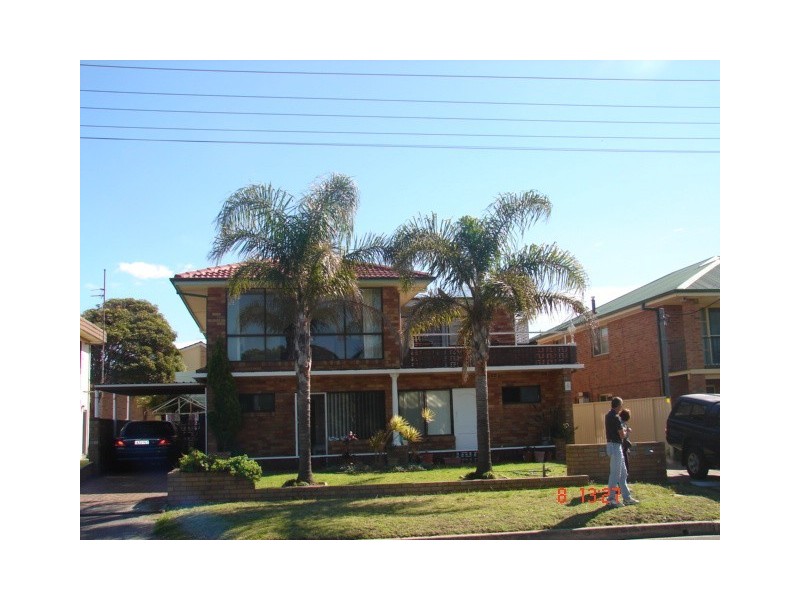 4/6 Osborne Parade, Warilla NSW 2528