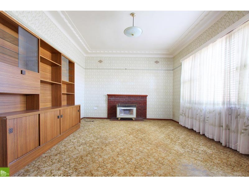 30 Bridge Street, Coniston NSW 2500