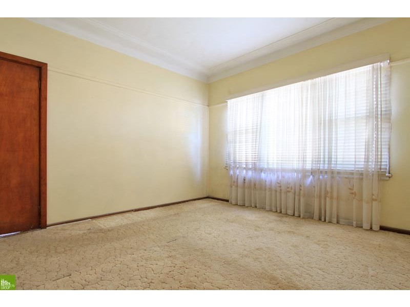 30 Bridge Street, Coniston NSW 2500
