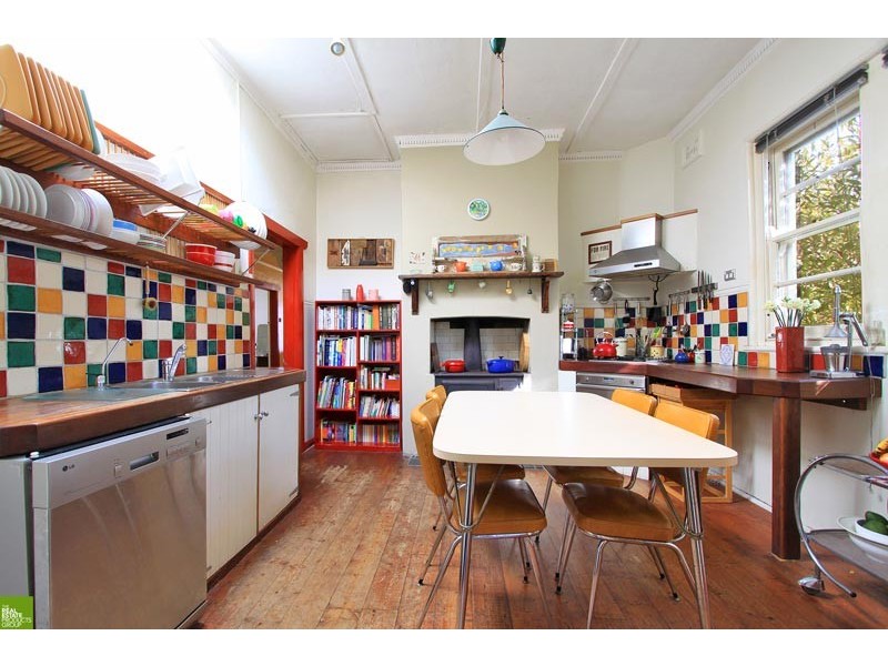 8 Parkinson Street, Wollongong NSW 2500