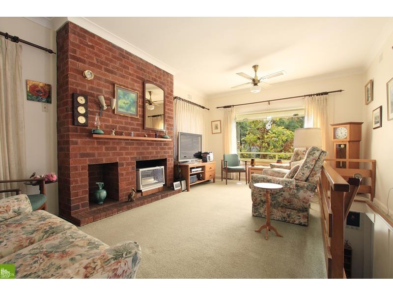 21 Toorak Avenue, Mangerton NSW 2500