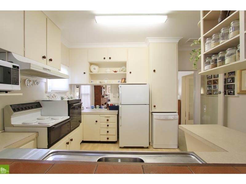 21 Toorak Avenue, Mangerton NSW 2500
