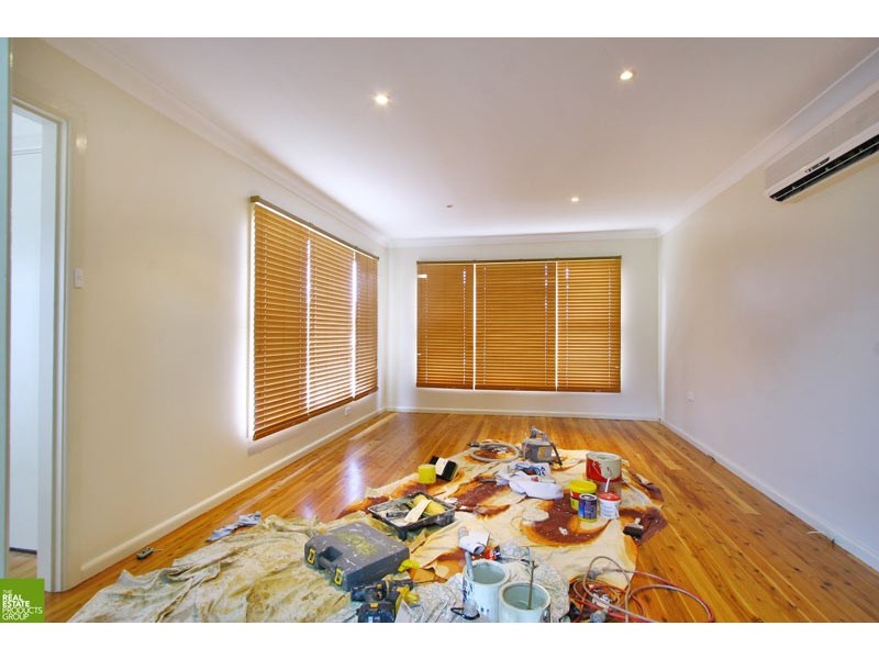 14 Craig Crescent, Dapto NSW 2530