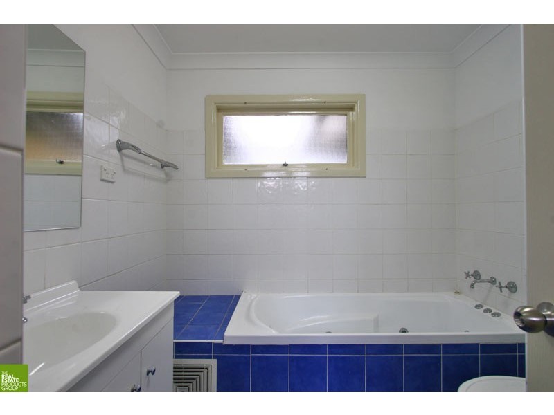 14 Craig Crescent, Dapto NSW 2530