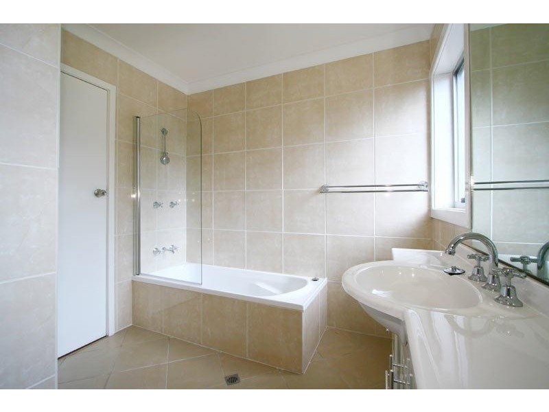128 Koloona Avenue, Mount Keira NSW 2500
