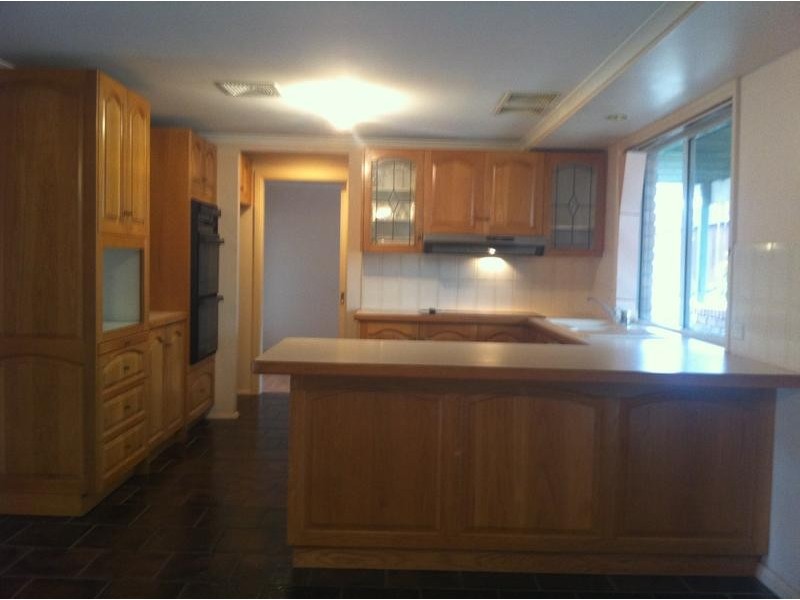 19 Paltarra Place, Cordeaux Heights NSW 2526