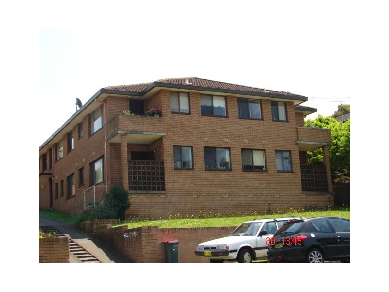 2/24 Matthews Street, Wollongong NSW 2500