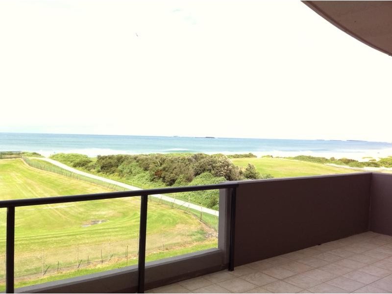 42/4 Bank Street, Wollongong NSW 2500