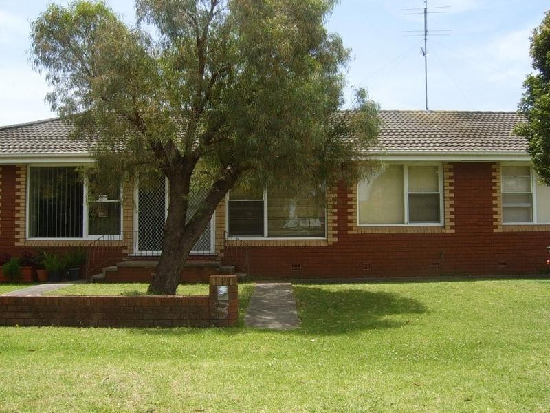 4/70 Pioneer Rd, Corrimal NSW 2518