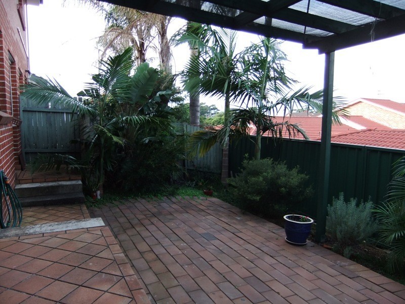 8/17 Hopetoun Street, Woonona NSW 2517