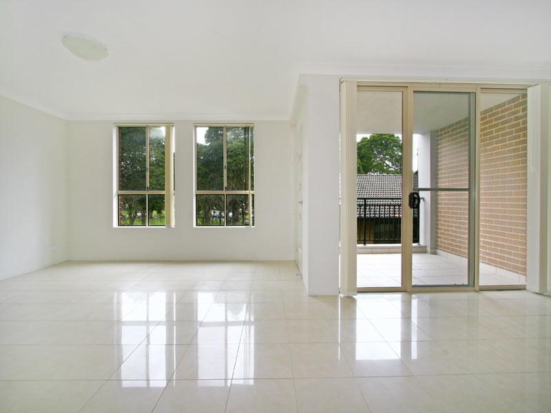 3/5-7 Princes Hwy, Figtree NSW 2525