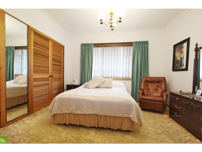 12 Highcrest Ave, Balgownie NSW 2519