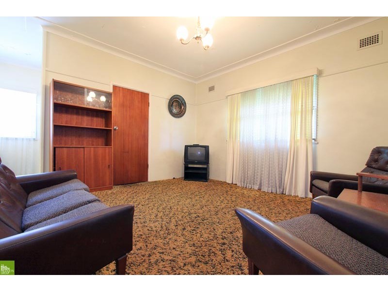 24 Dalton Street, Towradgi NSW 2518