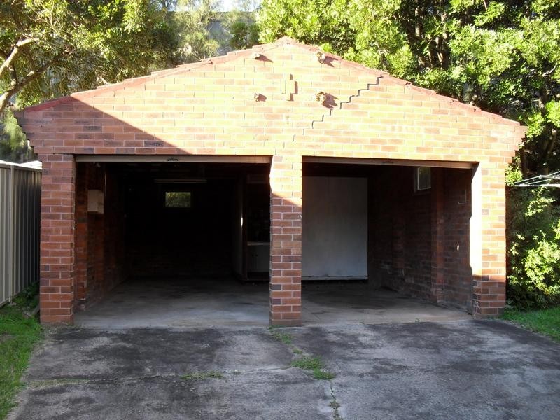 15 Akuna Street, Keiraville NSW 2500