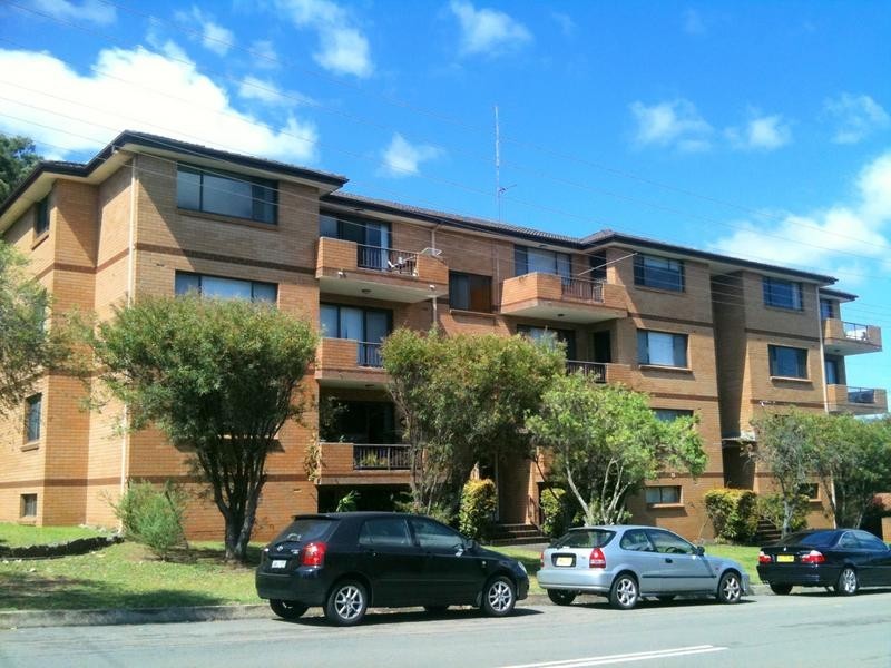 2/25 Edward Street, Wollongong NSW 2500