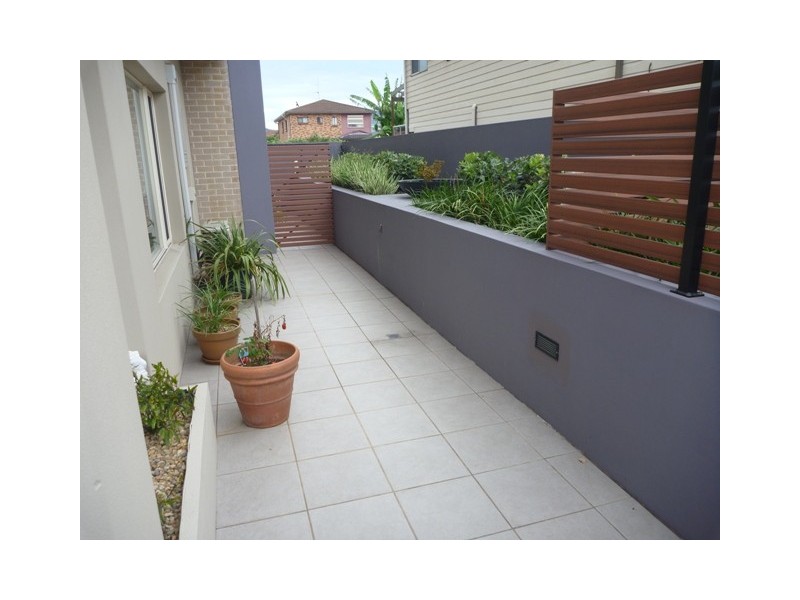 2/22-24 Beatson Street, Wollongong NSW 2500