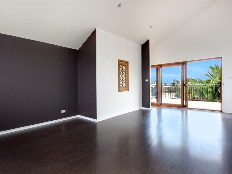 57 Aldridge Ave, Corrimal East NSW 2518