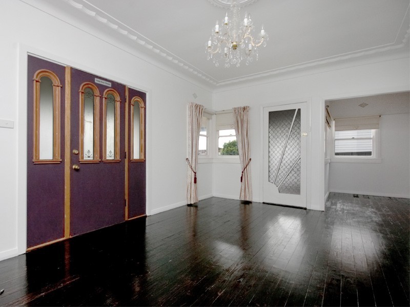 57 Aldridge Ave, Corrimal East NSW 2518