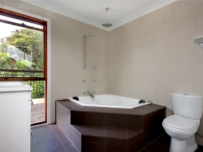 57 Aldridge Ave, Corrimal East NSW 2518