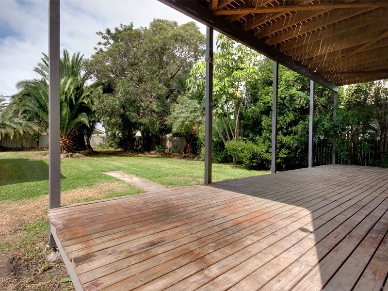 57 Aldridge Ave, Corrimal East NSW 2518