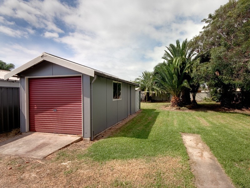 57 Aldridge Ave, Corrimal East NSW 2518