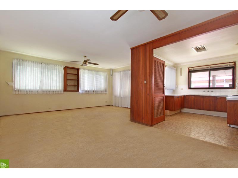 6 Dick Street, Corrimal NSW 2518