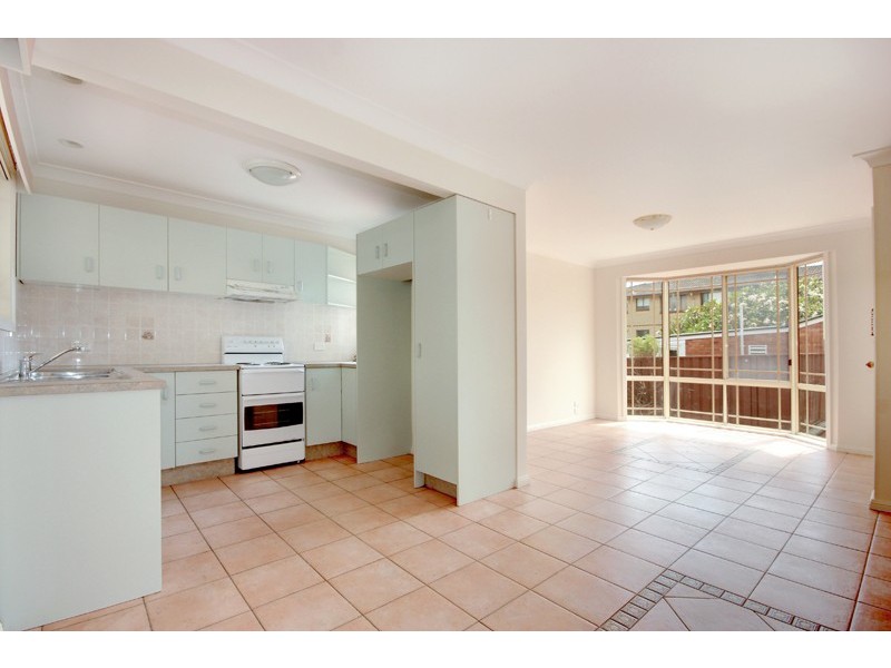 2/17 Mercury Street, Wollongong NSW 2500