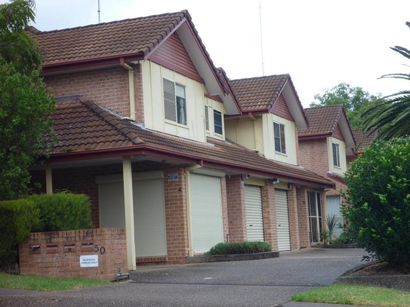 2/50 Rosemont Street, Wollongong NSW 2500