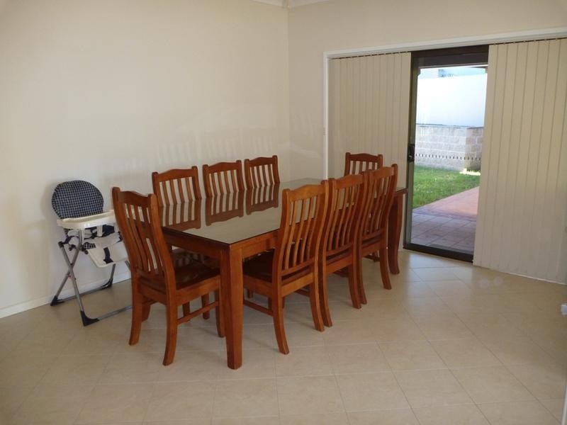 16 Derribong Drive, Cordeaux Heights NSW 2526