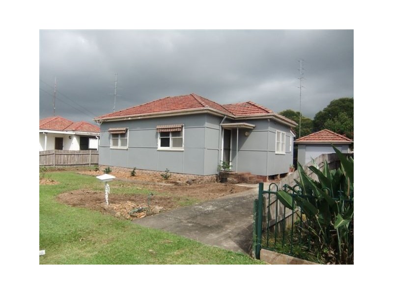 24 Dalton Street, Towradgi NSW 2518