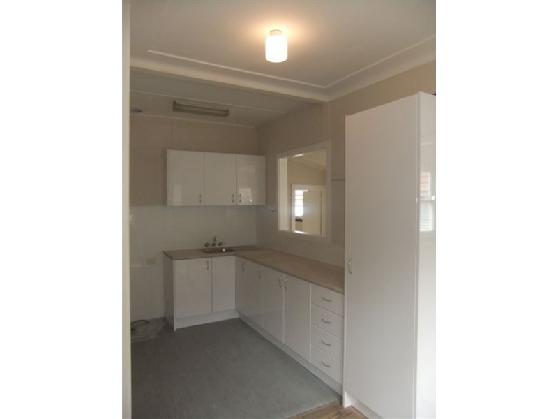 24 Dalton Street, Towradgi NSW 2518